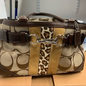 Coach shoulder bag